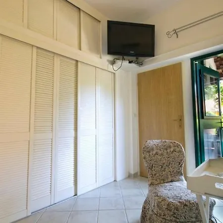 In With Terrace, Air Conditioning, Wifi, Washing Machine 4913-2 Apartmán