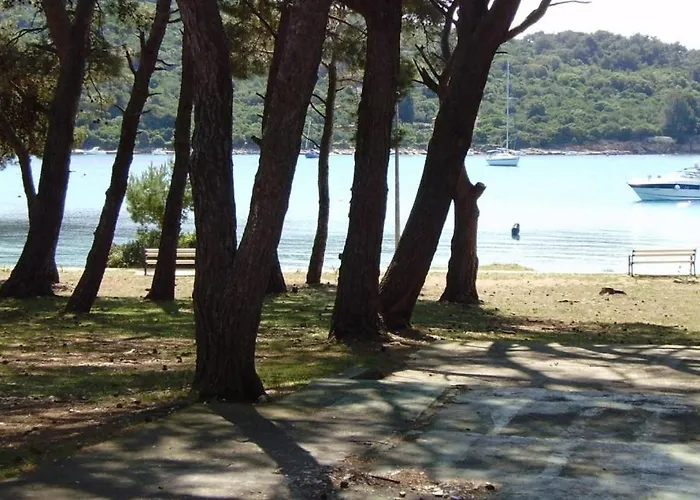 Lägenhet In With Terrace, Air Conditioning, Wifi, Washing Machine 4913-2