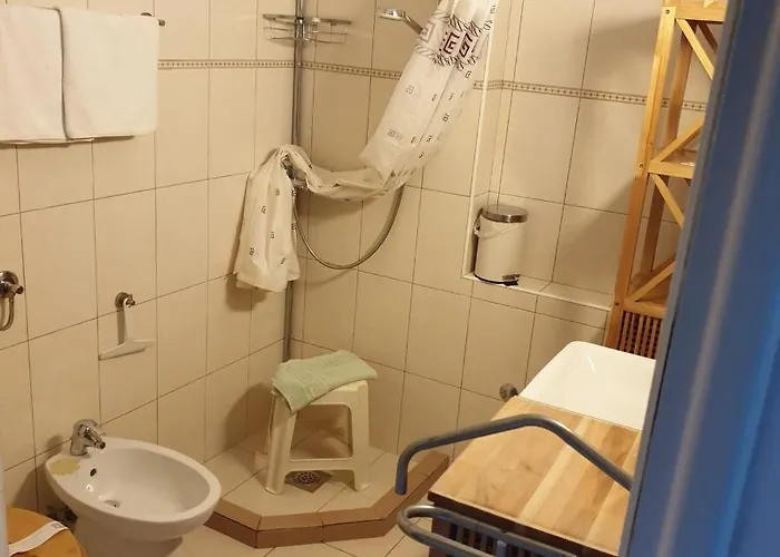 Apartman In With Terrace, Air Conditioning, Wifi, Washing Machine 4913-2 Mali Lošinj